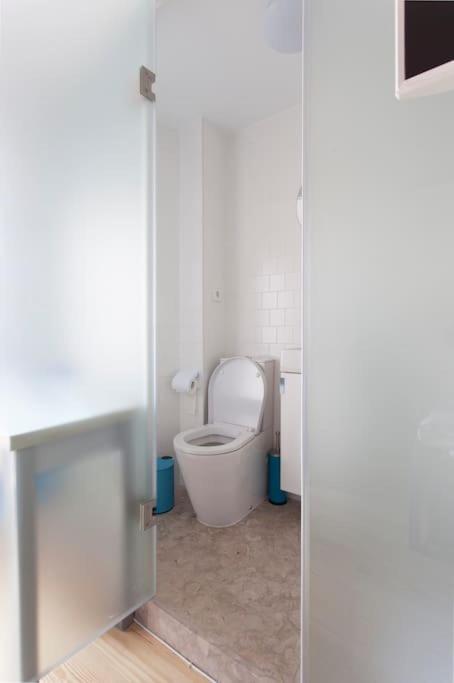 Sao Vicente IV - Eco-Flat With French Balcony & View Apartment Lisbon Bagian luar foto